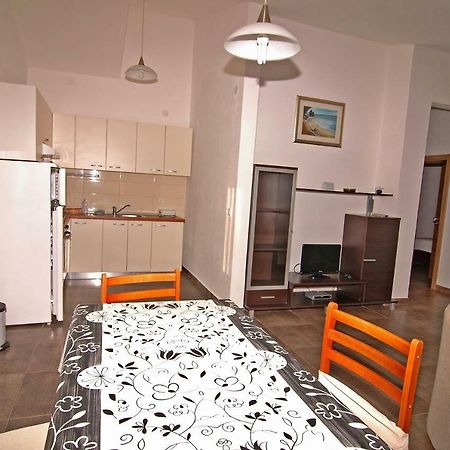Apartment Urem Biograd Na Moru Exterior foto