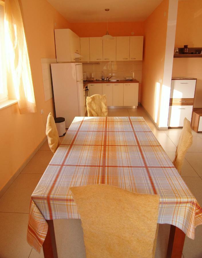 Apartment Urem Biograd Na Moru Exterior foto